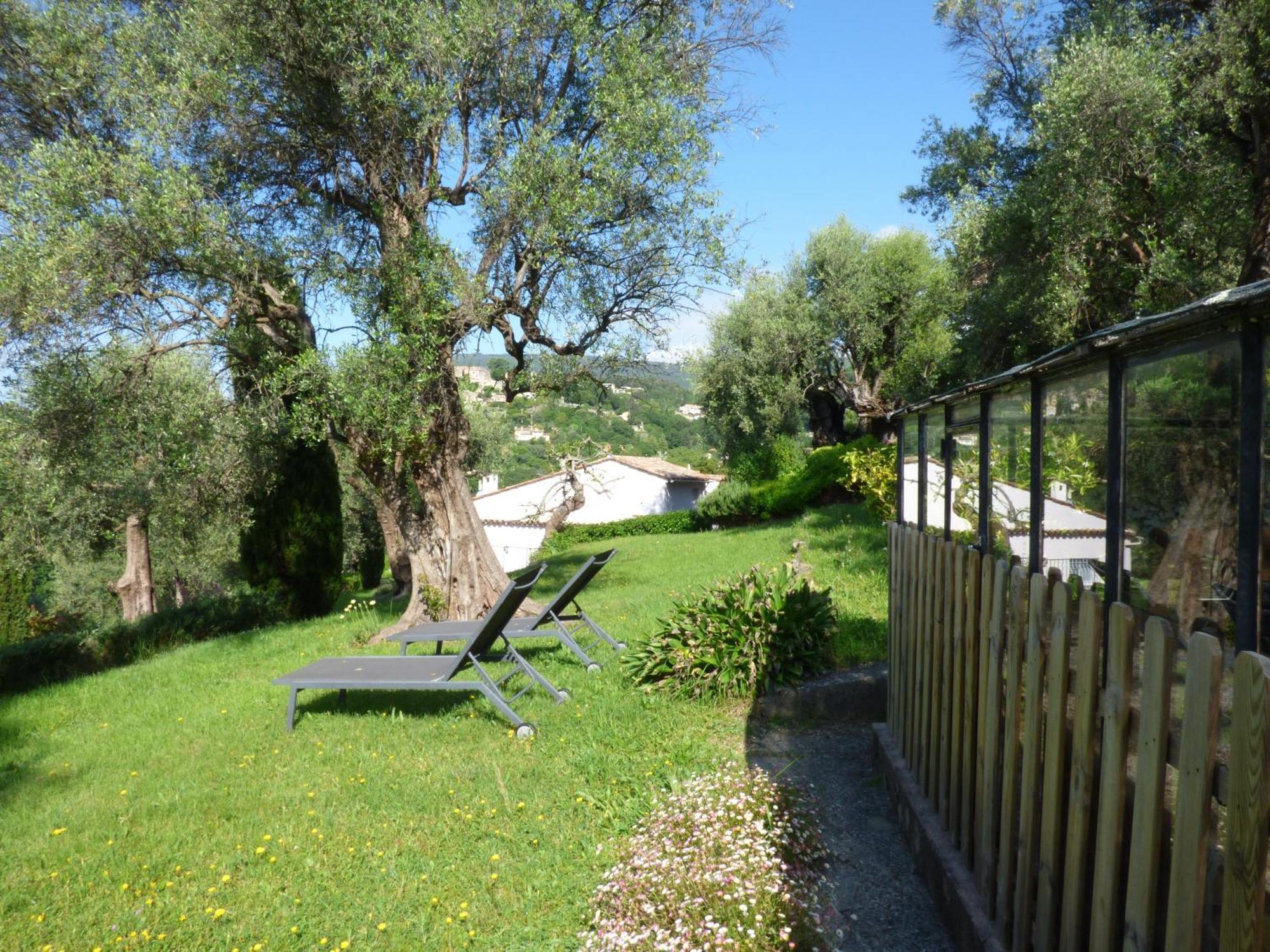 Apartment Cezanne With Heated Pool And Private Garden Chateauneuf-Grasse Exteriér fotografie