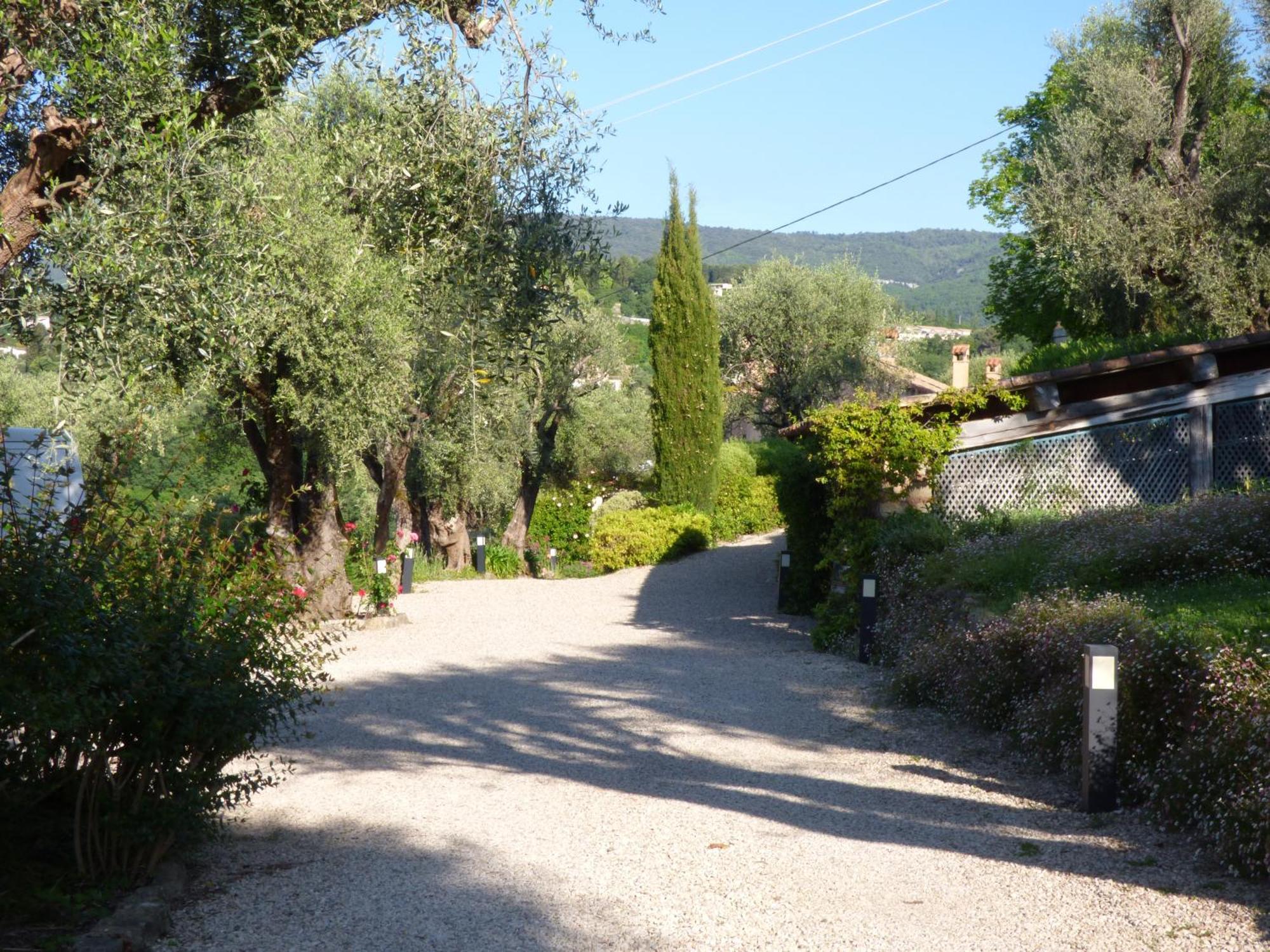 Apartment Cezanne With Heated Pool And Private Garden Chateauneuf-Grasse Exteriér fotografie